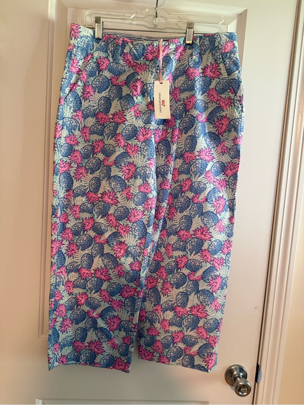 Vineyard Vines Pineapple Print womens Casual Bottoms - Blue & Pink
